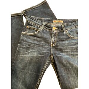 BKE Addison Medium to Darker Wash Jeans Size 29‎ Stretch Mid Rise Jeans